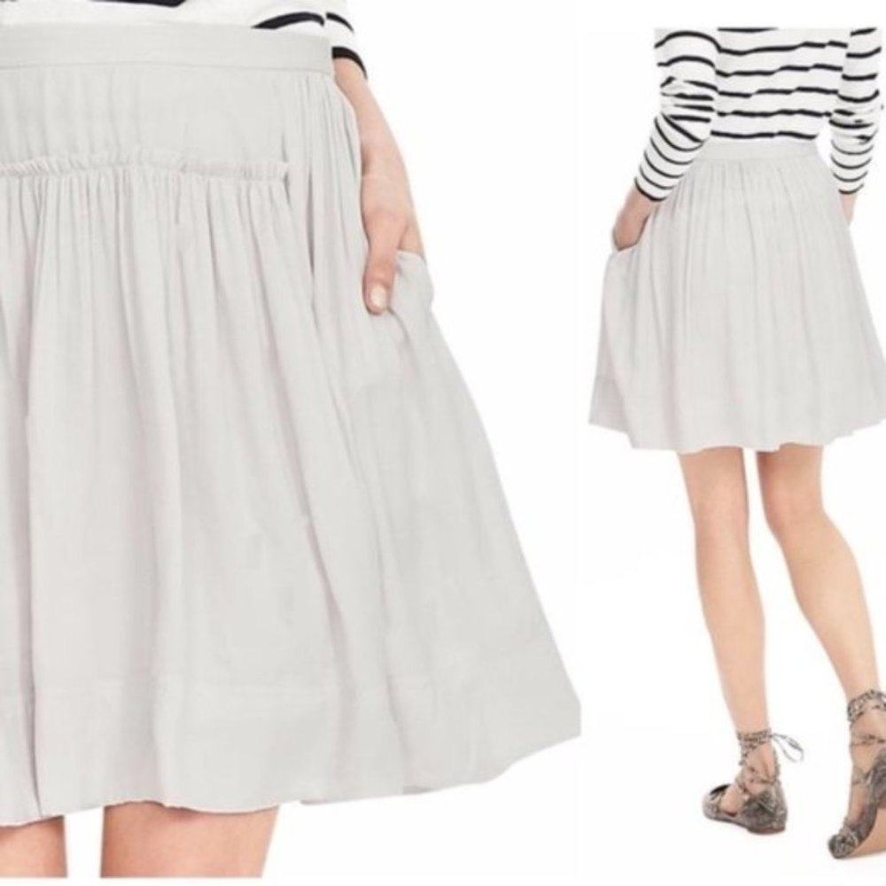 Banana Republic - White Silky Soft Goddess Mini Pleated Flare Banded Waist Skirt